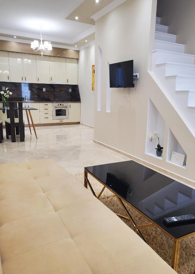 Kavala Centro Maisonette Villa Buitenkant foto